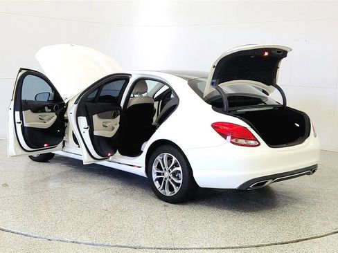 Used 2015 Mercedes-Benz C 300 4MATIC Sedan image 11