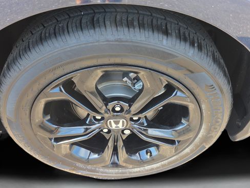 Certified 2025 Honda Accord SE image 37