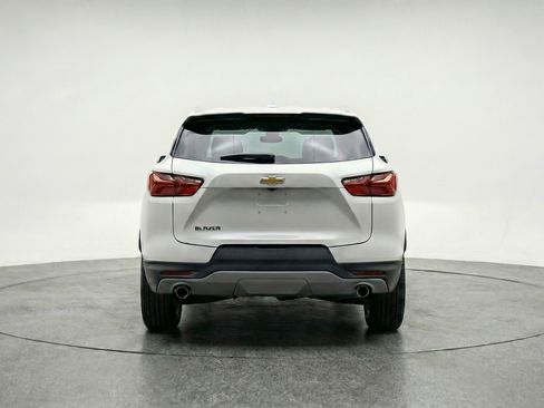 Used 2025 Chevrolet Blazer LT FWD image 7