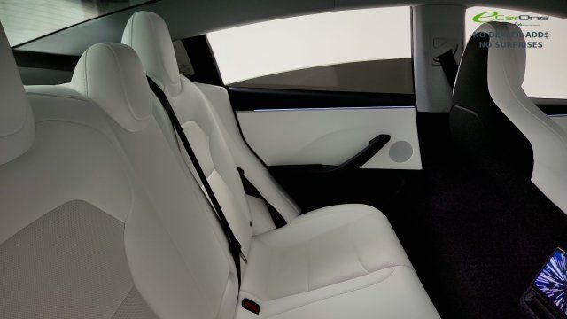 Used 2025 Tesla Model 3 Performance AWD/4WD image 37