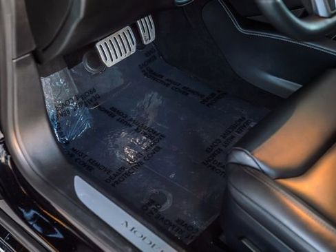 Used 2021 Tesla Model S Performance image 43