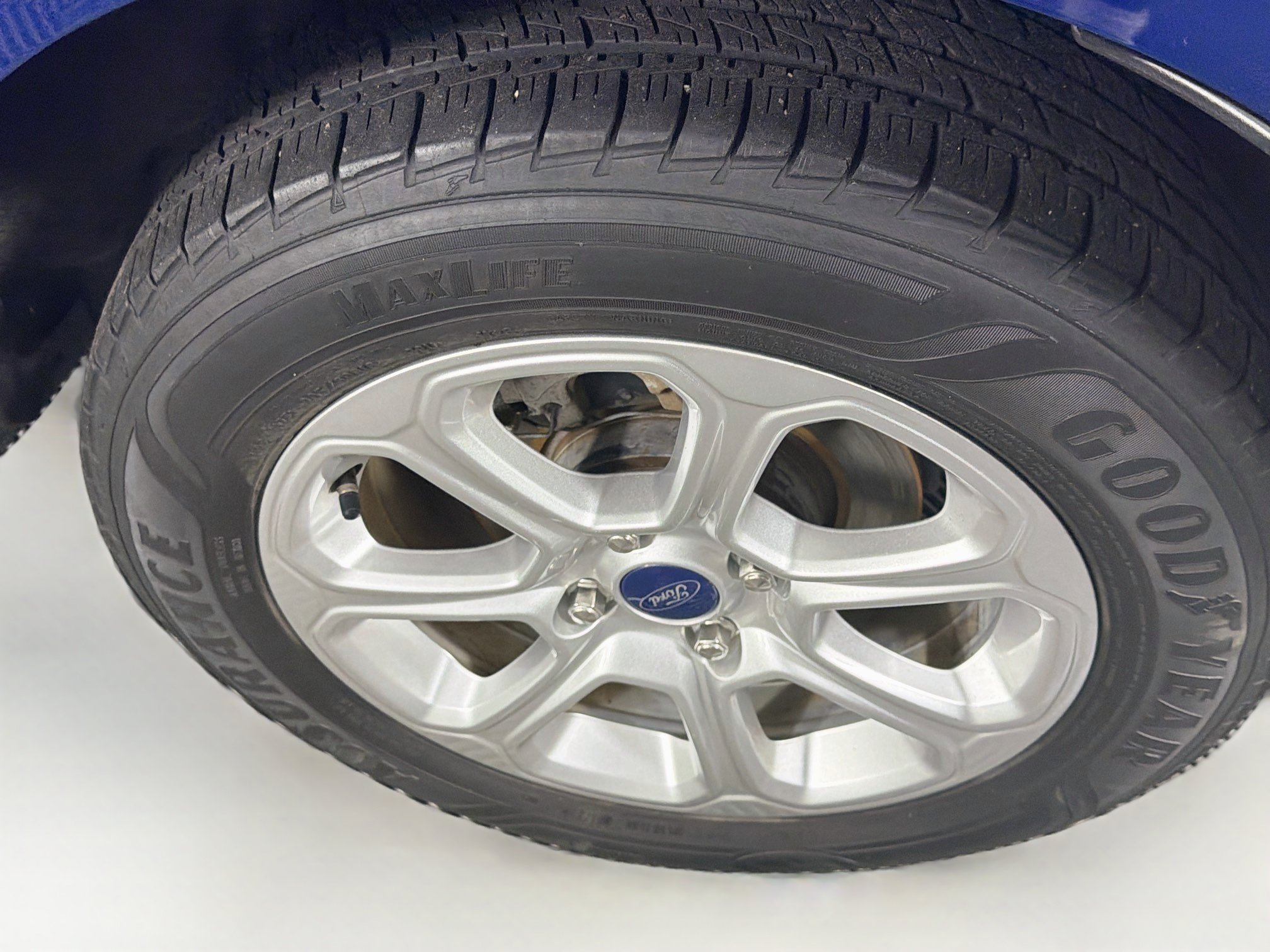 Used 2019 Ford EcoSport SE w/ SE Convenience Package FWD image 11