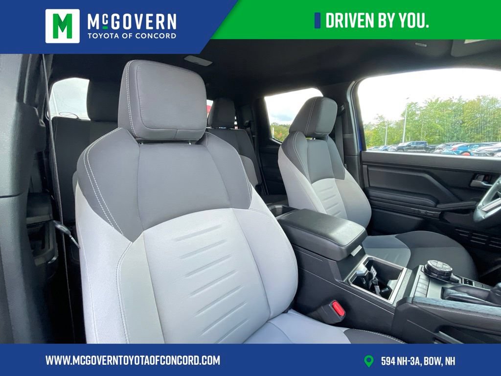 Used 2024 Toyota Tacoma TRD Off-Road AWD/4WD image 40