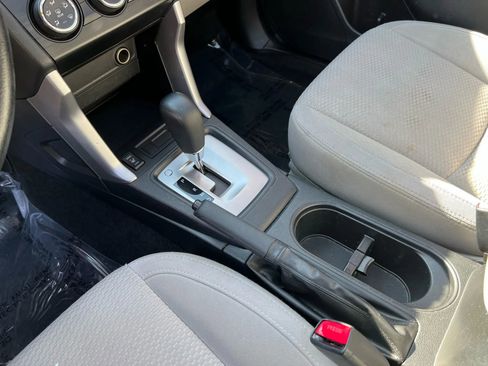 Used 2014 Subaru Forester 2.5i Premium w/ All-Weather Package image 18