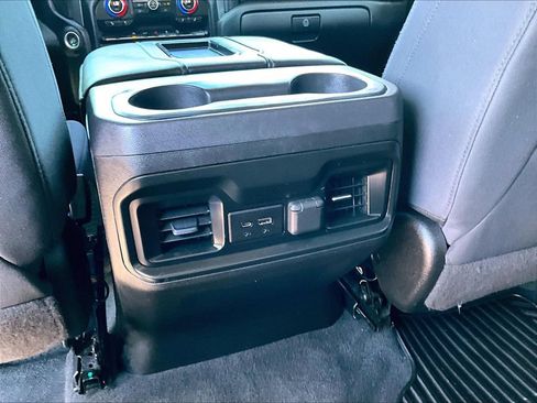 Used 2021 Chevrolet Silverado 1500 LT Trail Boss AWD/4WD image 12