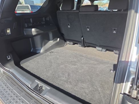 Certified 2025 Toyota 4Runner SR5 image 29