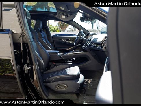 Used 2025 Aston Martin DBX 707 image 65