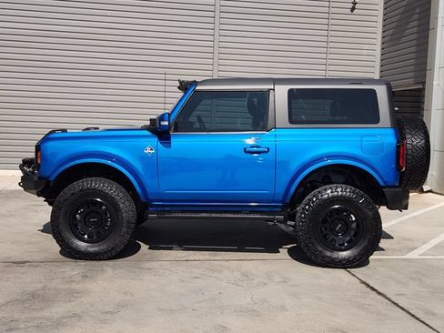 Used 2023 Ford Bronco Outer Banks AWD/4WD image 5