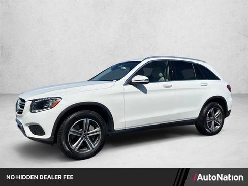 Used 2019 Mercedes-Benz GLC 300 4MATIC image 1