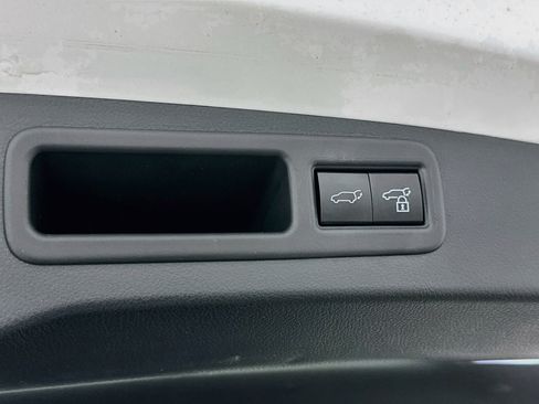Used 2023 Lexus RX 350 Premium w/ Accessory Package AWD/4WD image 31