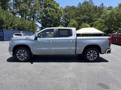 Used 2026 Chevrolet Silverado 1500 LT AWD/4WD image 8
