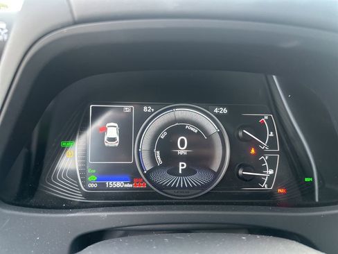 Used 2024 Lexus UX 250h AWD image 2