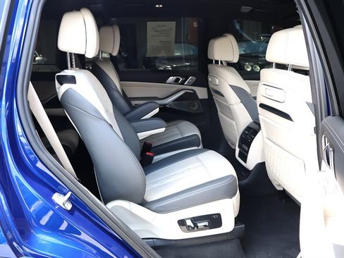 Used 2023 BMW X7 M60i w/ Executive Package AWD/4WD image 27