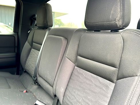 Used 2023 Nissan Frontier SV w/ Midnight Edition Package image 19