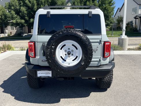 Used 2024 Ford Bronco Heritage Edition AWD/4WD image 5