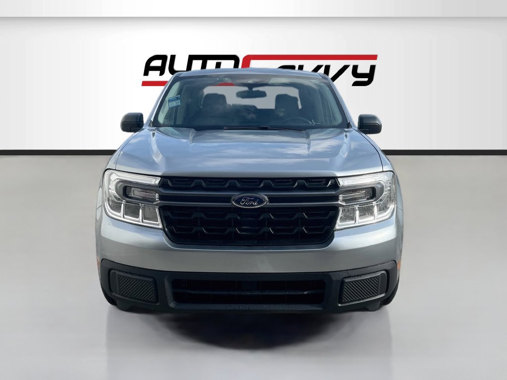 Used 2024 Ford Maverick XLT FWD image 2