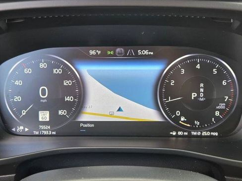 Used 2022 Volvo XC40 T5 Inscription w/ Advanced Package AWD/4WD image 32