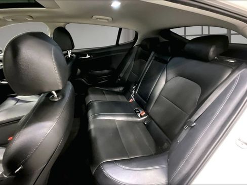 Used 2018 Kia Stinger Premium AWD/4WD image 22