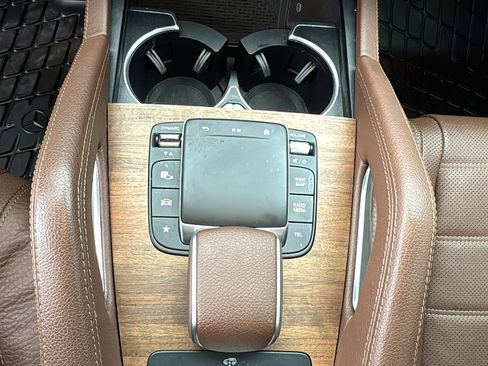 Used 2024 Mercedes-Benz GLS 450 GLS 450 image 22