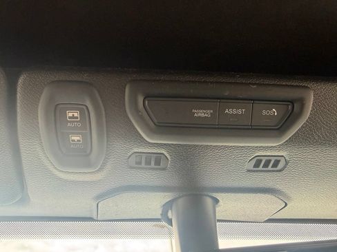 Used 2020 Jeep Wrangler Unlimited Sahara AWD/4WD image 28