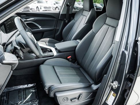 New 2025 Audi Q5 Premium Plus image 9