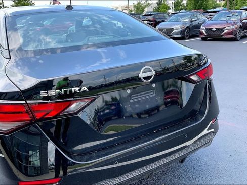 Used 2024 Nissan Sentra SV FWD image 4