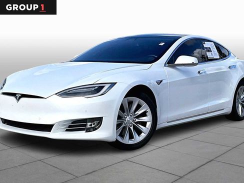 Used 2017 Tesla Model S 75 image 1