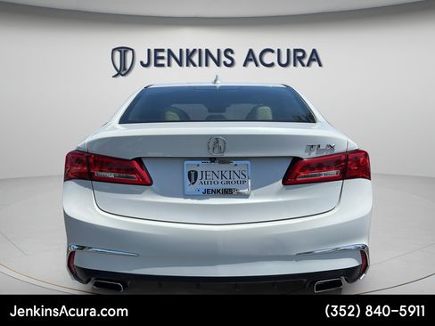 Used 2020 Acura TLX V6 FWD image 4