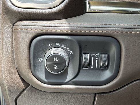 New 2026 RAM 2500 Limited image 24