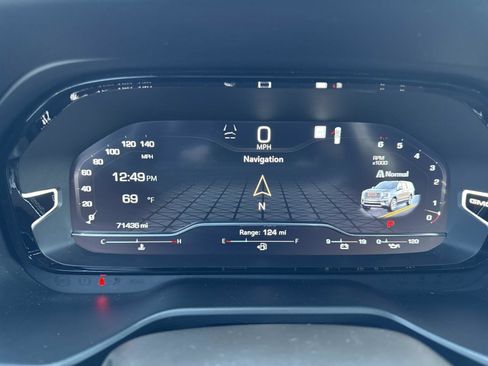 Used 2022 GMC Yukon XL Denali w/ Denali Ultimate Package image 28