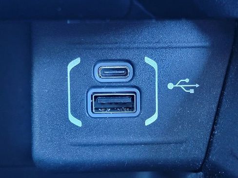 Certified 2022 Jeep Compass Limited image 8