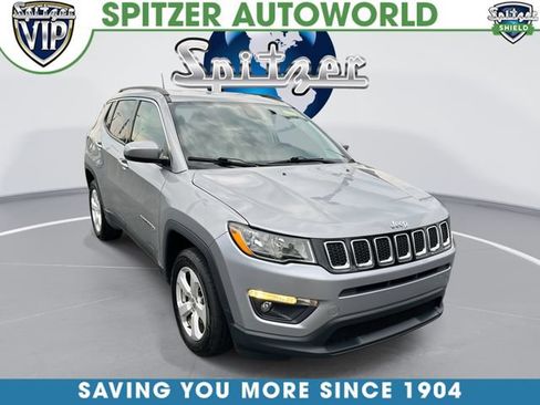 Used 2019 Jeep Compass Latitude AWD/4WD image 1