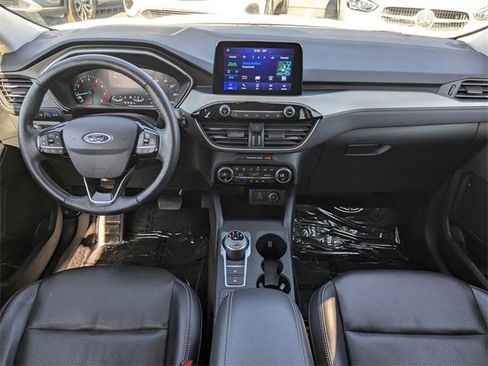 Used 2021 Ford Escape SEL image 16