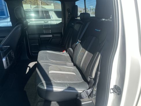 Used 2019 Ford F150 Platinum w/ Equipment Group 701A Luxury AWD/4WD image 6