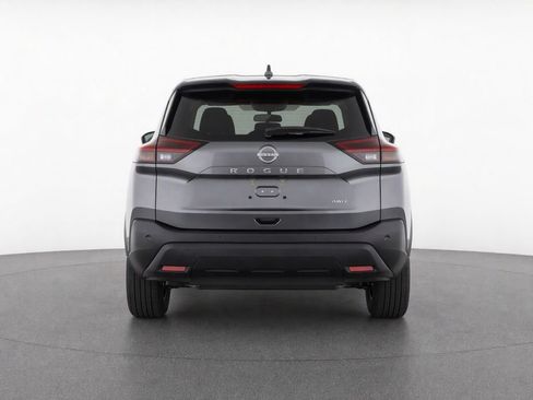 Used 2024 Nissan Rogue S AWD/4WD image 8