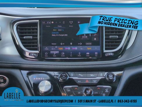 Used 2025 Chrysler Pacifica Limited w/ Uconnect Theater Family Group AWD/4WD image 18
