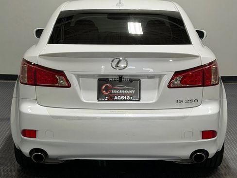 Used 2013 Lexus IS 250 RWD image 6