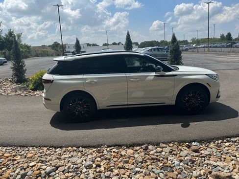 New 2025 Lincoln Corsair Grand Touring w/ Equipment Group 301A image 6