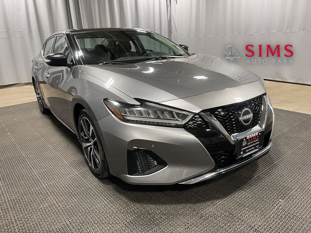 Used 2023 Nissan Maxima SL FWD image 1