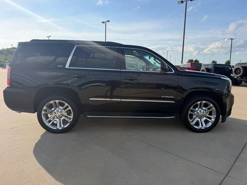 Used 2019 GMC Yukon SLT w/ Premium Edition AWD/4WD image 22