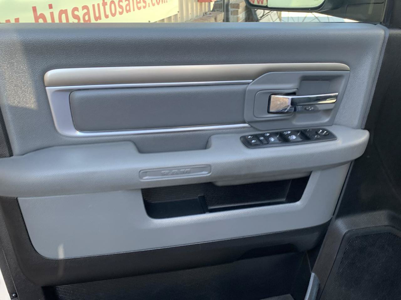 Used 2017 RAM 2500 SLT AWD/4WD image 24
