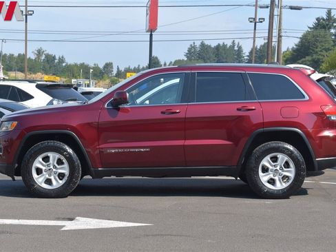 Used 2016 Jeep Grand Cherokee Laredo w/ Quick Order Package 23E image 9