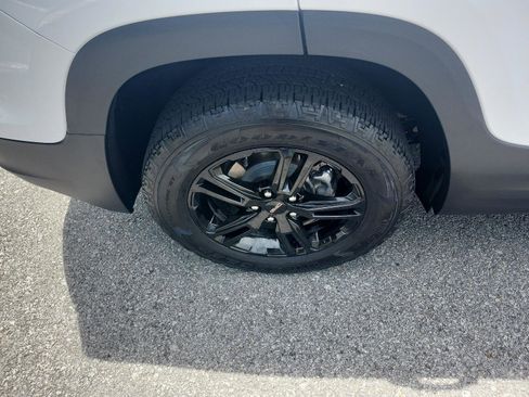 Used 2024 GMC Terrain AT4 w/ Infotainment Package II AWD/4WD image 6