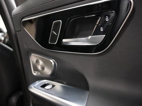 Used 2023 Mercedes-Benz C 300 4MATIC Sedan w/ AMG Line w/ Night Package image 16