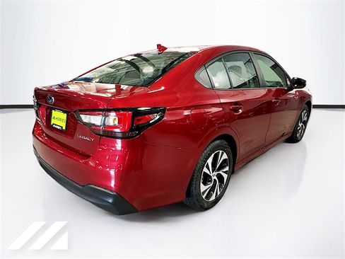 Used 2025 Subaru Legacy Premium image 5