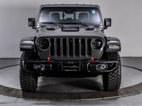 Used 2021 Jeep Gladiator Rubicon AWD/4WD image 3