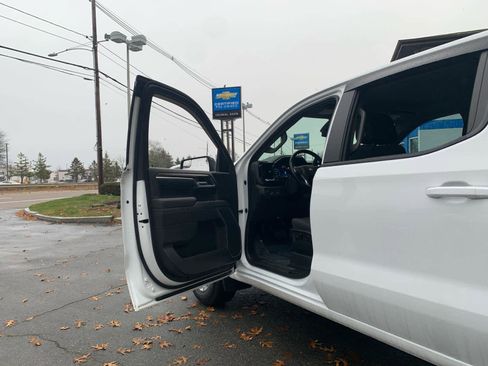 Certified 2022 Chevrolet Silverado 1500 LT image 15