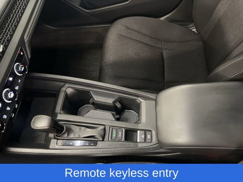 Used 2023 Honda Accord EX image 9