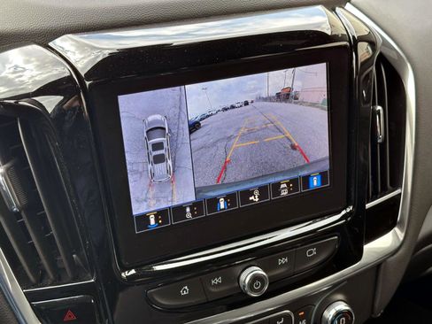 Certified 2023 Chevrolet Traverse LT image 23