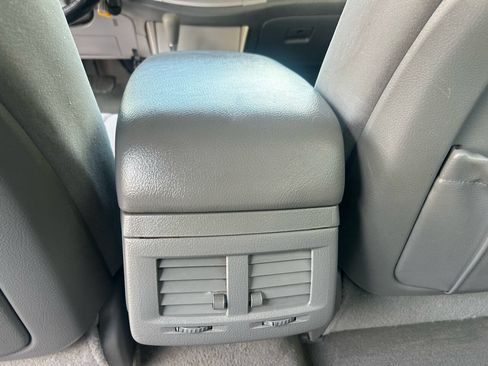 Used 2006 Toyota Avalon XL FWD image 21